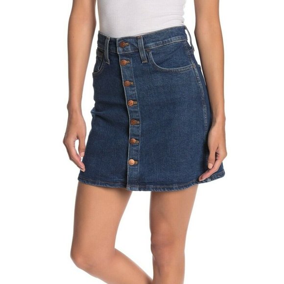 Madewell Dresses & Skirts - NWT Madewell denim mini skirt size 25